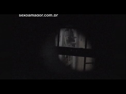 ❤️ Blondie wird heimlich von einem Voyeur aus der Nachbarschaft gefilmt, der sich hinter Hohlblocksteinen versteckt Beautiful porn bei de.analizatorkrovi.ru ️❤